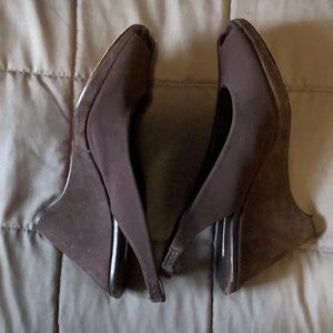 Donald J. Pliner  Peeptoe Wedge Slingback 8.5